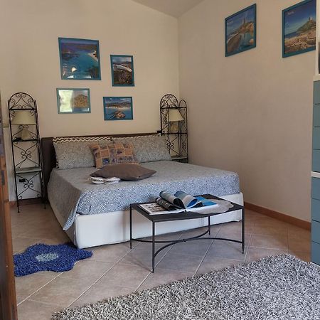 Casa Vacanze Richi&Michi Chia Villa Bagian luar foto