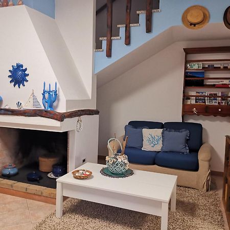 Casa Vacanze Richi&Michi Chia Villa Bagian luar foto