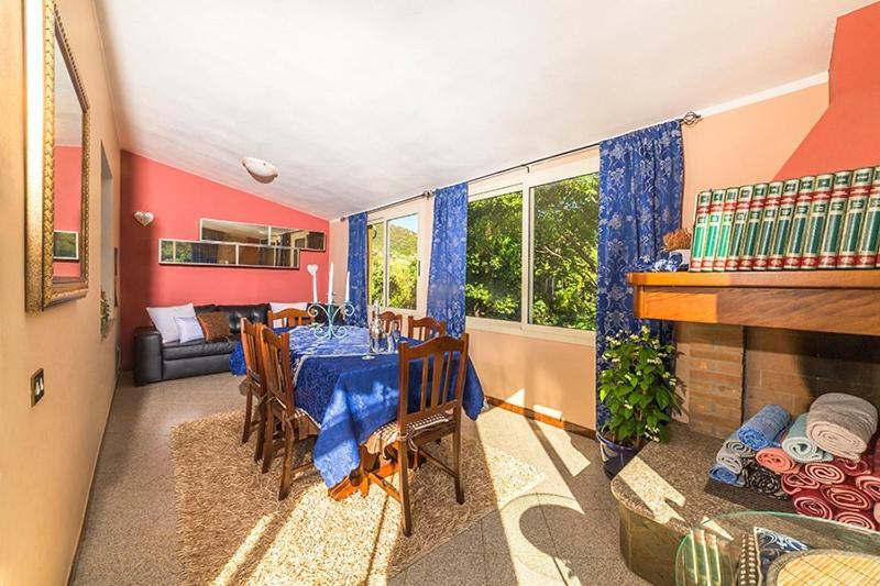 Casa Vacanze Richi&Michi Chia Villa Bagian luar foto